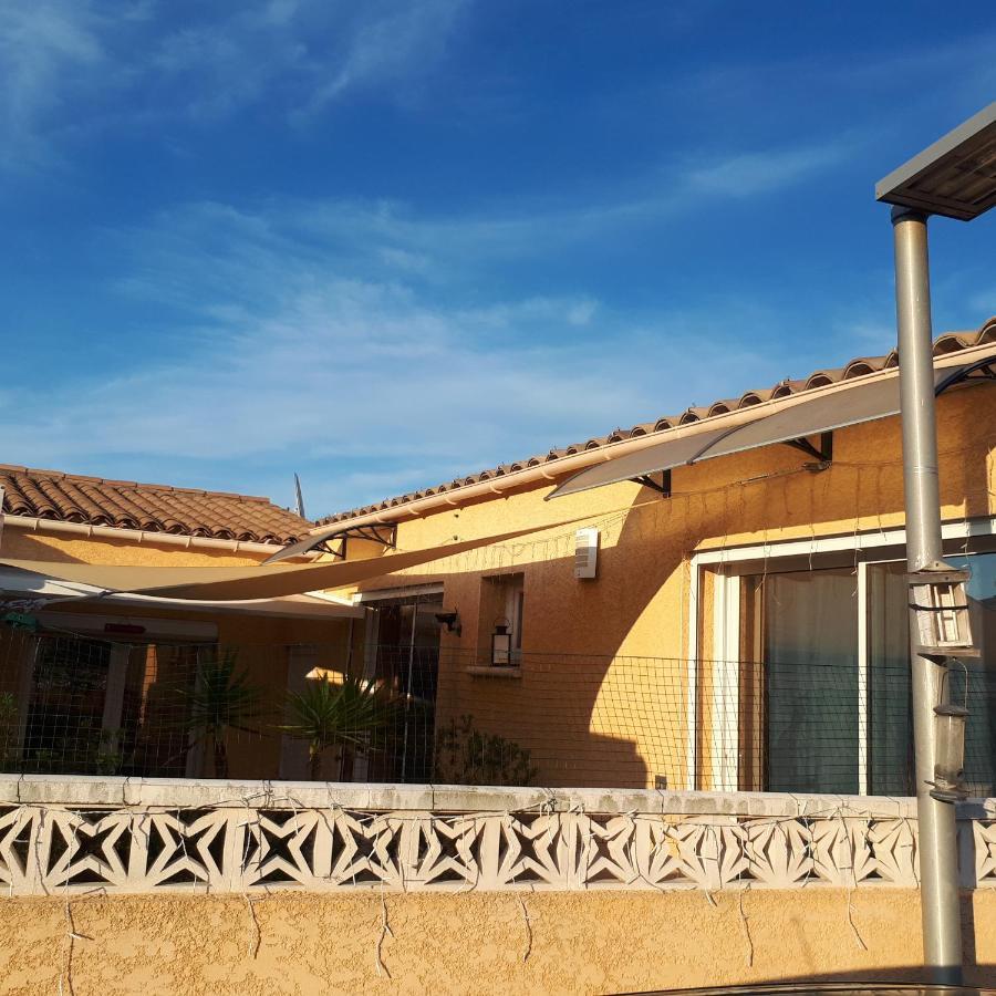 Studio à Marseillan chez véro et jj Esterno foto